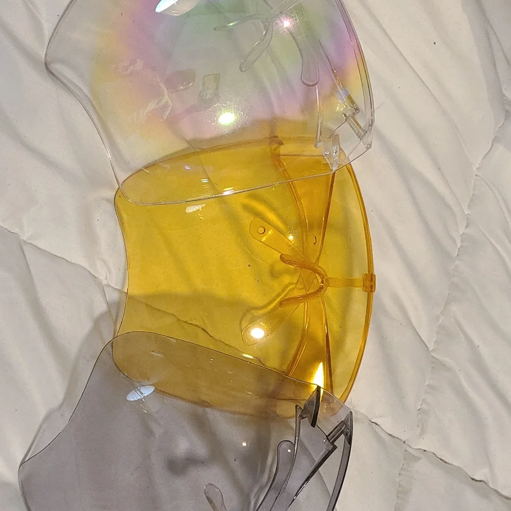 Face Shields - Picture 1 of 4